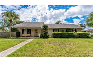 4904 FOXRUN, LAKELAND, FL 33813 - MLS#MFRL4961015