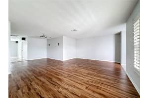 1618 BENTWOOD DRIVE, SUN CITY CENTER, FL 33573 - MLS#MFRL4961051