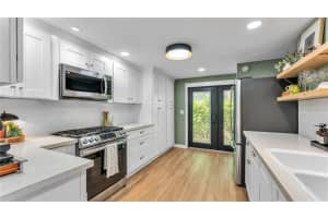 1048 LEXINGTON STREET, LAKELAND, FL 33801 - MLS#MFRL4961058