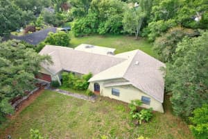 1845 HALLAM DRIVE, LAKELAND, FL 33813 - MLS#MFRL4961074