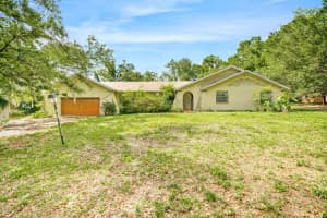 1845 HALLAM DRIVE, LAKELAND, FL 33813 - MLS#MFRL4961074
