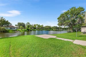 2101 HATTERAS POINT, LAKELAND, FL 33813 - MLS#MFRL4961110