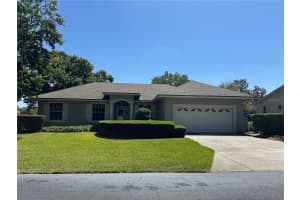 226 HILL COURT, WINTER HAVEN, FL 33881 - MLS#MFRL4961129