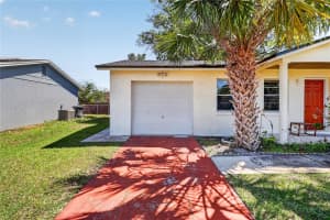 312 LA PAZ DRIVE, KISSIMMEE, FL 34743 - MLS#MFRL4961194