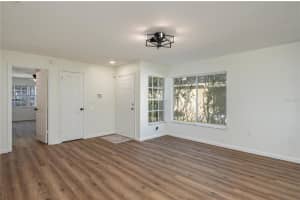 1100 LOWRY AVENUE, LAKELAND, FL 33801 - MLS#MFRL4961208