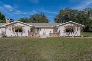 5905 WHISPERING PINES ROAD, LAKELAND, FL 33811 - MLS#MFRL4961225