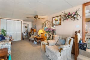 251 PATTERSON ROAD, HAINES CITY, FL 33844 - MLS#MFRL4961262