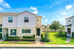 233 Primrose Dr, DAVENPORT