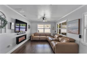 2633 HANDLEY BOULEVARD, LAKELAND, FL 33803 - MLS#MFRL4961363