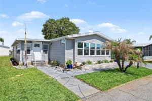 319 MELBOURN DRIVE, HAINES CITY, FL 33844 - MLS#MFRL4961400