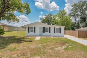 1938 Lavon St, LAKELAND