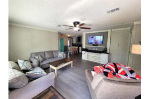 2231 SE STATE ROAD 121, MORRISTON, FL 32668 - MLS#MFRL4961500