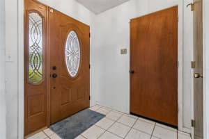 317 GREENWOODS DRIVE, LAKELAND, FL 33813 - MLS#MFRL4961535
