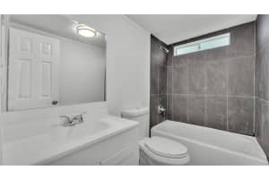 5242 SHADYGLEN DRIVE, LAKELAND, FL 33810 - MLS#MFRL4961583