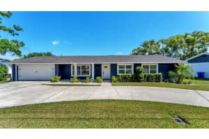 1522 HALLAM DRIVE, LAKELAND, FL 33813 - MLS#MFRL4961599