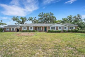 4200 CLEVELAND HEIGHTS BOULEVARD, LAKELAND, FL 33813 - MLS#MFRL4961614