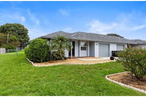 MLS# MFRL4961694, Lakeland, Florida 33813