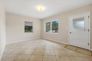 2437 JUNGLE STREET, LAKELAND, FL 33801 - MLS#MFRL4961739