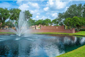 684 GRASSLANDS VILLAGE CIRCLE, LAKELAND, FL 33803 - MLS#MFRL4961751
