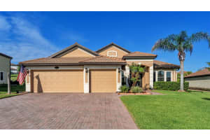 1950 VIA LAGO DRIVE, LAKELAND, FL 33810 - MLS#MFRL4961760