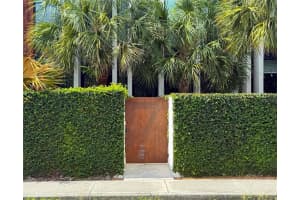154 2ND STREET SW #Unit 7, WINTER HAVEN, FL 33880 - MLS#MFRL4961765