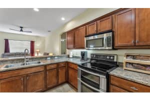 3160 WINCHESTER ESTATES LOOP, LAKELAND, FL 33810 - MLS#MFRL4961791