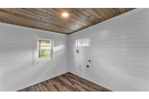 127 COLONIAL DRIVE, AUBURNDALE, FL 33823 - MLS#MFRL4961801