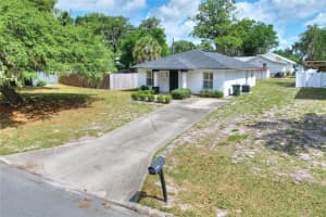 1840 BRUCE ST, LAKELAND, FL 33801 - MLS#MFRL4961824