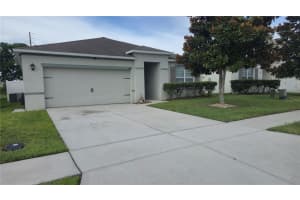 3136 COUNTRY CLUB CIRCLE, WINTER HAVEN, FL 33881 - MLS#MFRL4961900