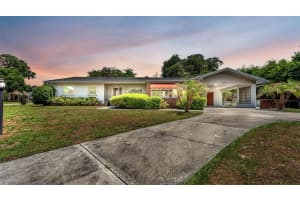 507 LAKE LULU DRIVE, WINTER HAVEN, FL 33880 - MLS#MFRL4961910