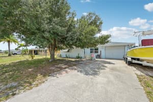 3275 ELKCAM BOULEVARD, PORT CHARLOTTE, FL 33952 - MLS#MFRL4961943
