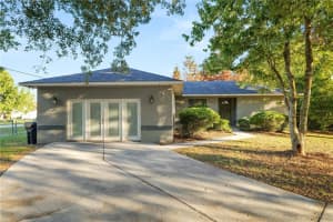 2304 CHESHIRE PLACE, LAKELAND, FL 33810 - MLS#MFRL4962005