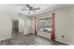 4605 VALLEY VIEW DRIVE, LAKELAND, FL 33813 - MLS#MFRL4962028