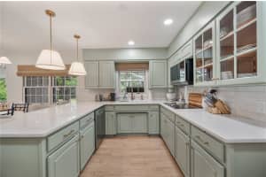 2718 BERKELEY AVENUE, LAKELAND, FL 33803 - MLS#MFRL4962058