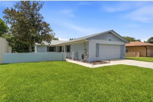 460 PINEHURST COURT, WINTER HAVEN, FL 33884 - MLS#MFRL4962087