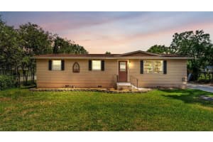 703 W Alamo Dr, LAKELAND 703 W Alamo Dr, LAKELAND