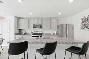 1211 TAHITIAN SUNRISE DRIVE, PLANT CITY, FL 33565 - MLS#MFRL4962118