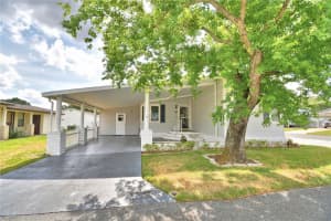 4960 GOLDENVIEW LANE, LAKELAND, FL 33811 - MLS#MFRL4962177