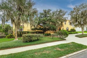 327 MIRAMAR ROAD, LAKELAND, FL 33803 - MLS#MFRL4962185