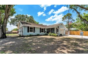 1135 WALKER CIRCLE, LAKELAND, FL 33805 - MLS#MFRL4962224