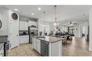 4007 PRIMA LAGO CIRCLE, LAKELAND, FL 33810 - MLS#MFRL4962246