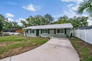 4819 DOSSEY ROAD, LAKELAND, FL 33811 - MLS#MFRL4962248