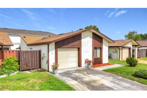 2115 KINGS CROSSING, WINTER HAVEN, FL 33880 - MLS#MFRL4962289
