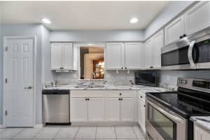 2152 STONEY POINTE DRIVE, LAKELAND, FL 33813 - MLS#MFRL4962297
