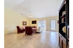5945 WHITE TAIL LOOP, LAKELAND, FL 33811 - MLS#MFRL4962302