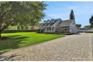 3831 GAINES DRIVE, WINTER HAVEN, FL 33884 - MLS#MFRL4962328
