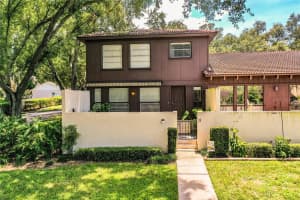 11 LOMA VERDE #11, LAKELAND, FL 33813 - MLS#MFRL4962333