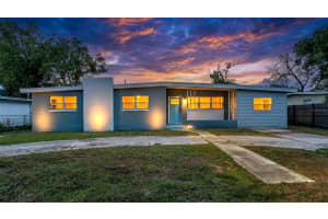 2270 CRYSTAL LAKE DRIVE, LAKELAND, FL 33801 - MLS#MFRL4962335