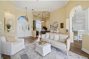 335 RUBY LAKE LOOP, WINTER HAVEN, FL 33884 - MLS#MFRL4962358