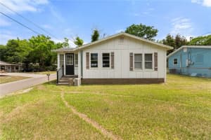 301 Weaver Ave, LAKE WALES